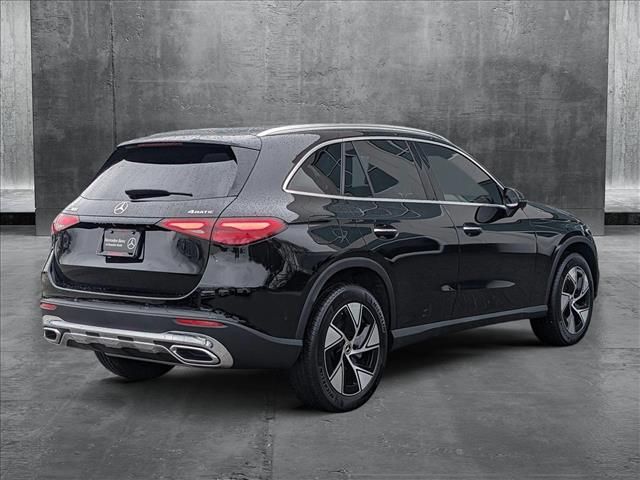 2024 Mercedes-Benz GLC 300