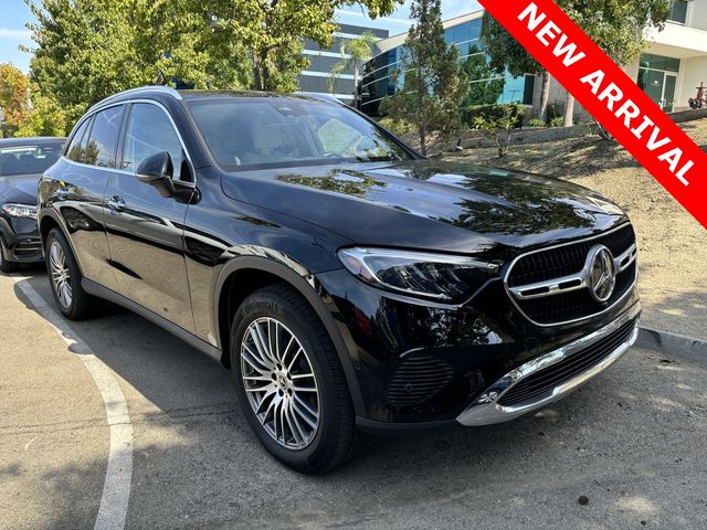 2024 Mercedes-Benz GLC 300