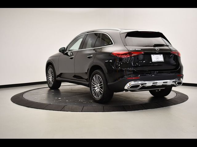 2024 Mercedes-Benz GLC 300