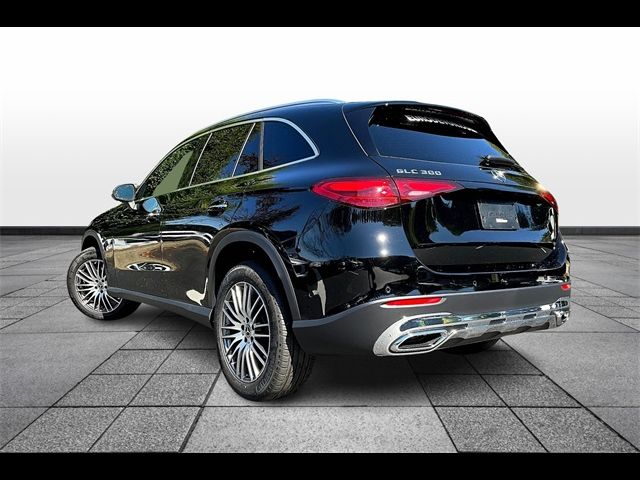 2024 Mercedes-Benz GLC 300