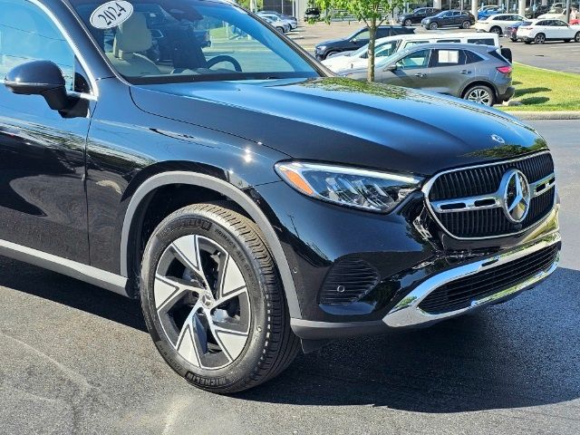 2024 Mercedes-Benz GLC 300