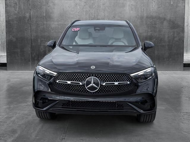 2024 Mercedes-Benz GLC 300