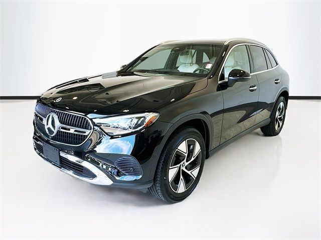 2024 Mercedes-Benz GLC 300