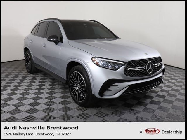 2024 Mercedes-Benz GLC 300