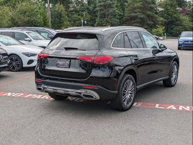 2024 Mercedes-Benz GLC 300