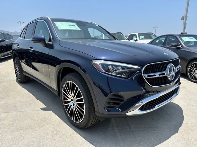 2024 Mercedes-Benz GLC 300