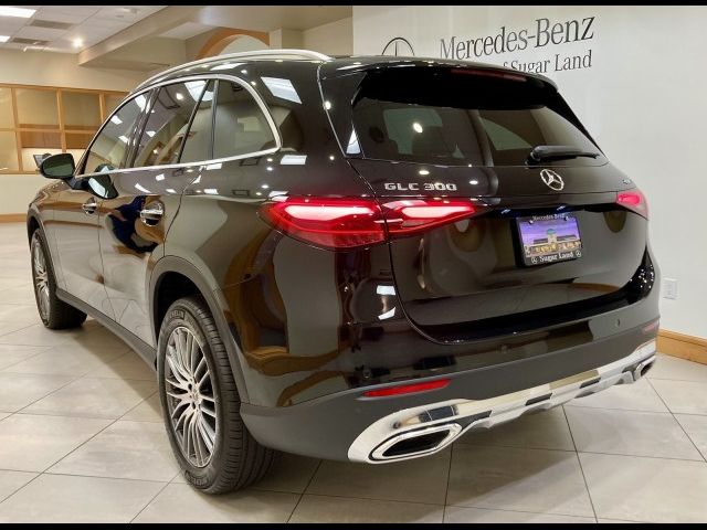 2024 Mercedes-Benz GLC 300