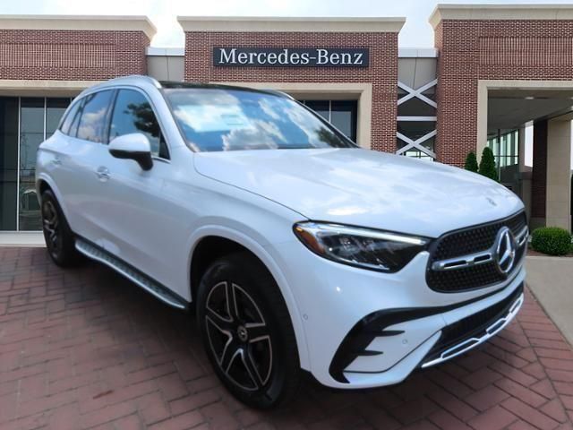 2024 Mercedes-Benz GLC 300