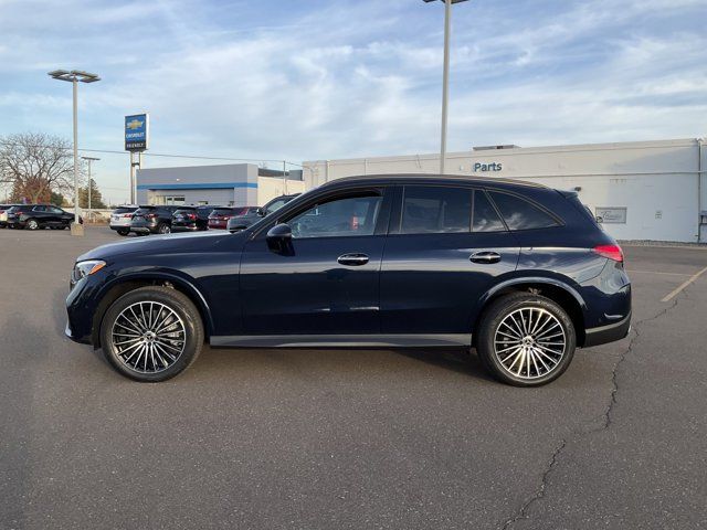 2024 Mercedes-Benz GLC 300