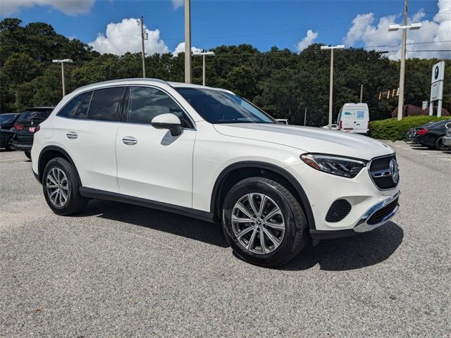 2024 Mercedes-Benz GLC 300