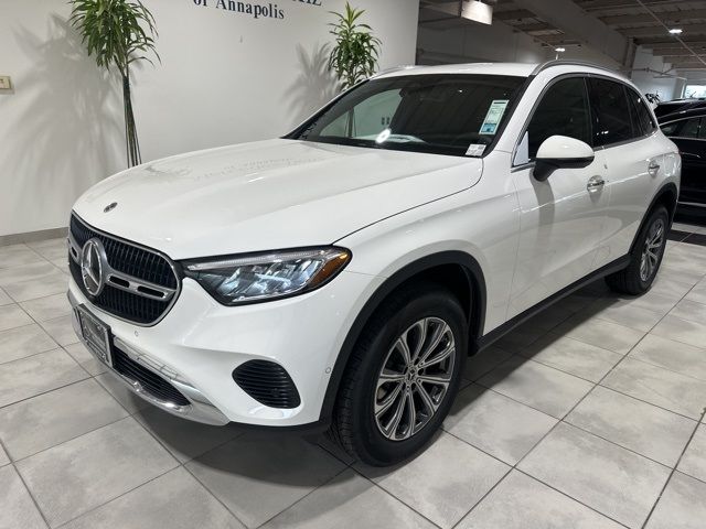 2024 Mercedes-Benz GLC 300