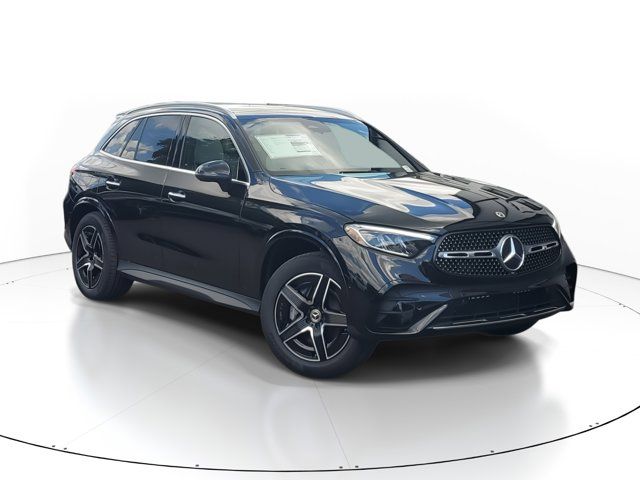 2024 Mercedes-Benz GLC 300