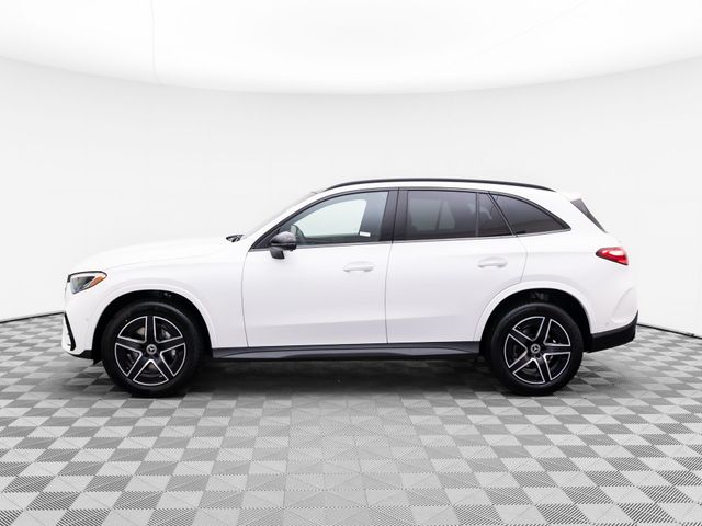 2024 Mercedes-Benz GLC 300