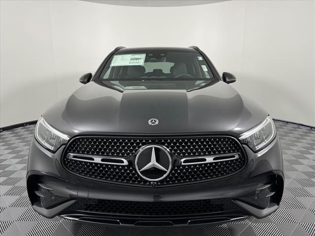 2024 Mercedes-Benz GLC 300