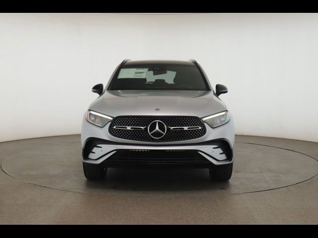 2024 Mercedes-Benz GLC 300