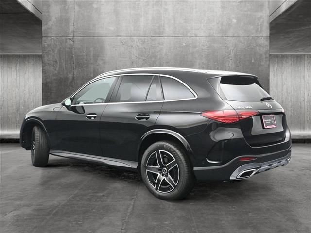 2024 Mercedes-Benz GLC 300