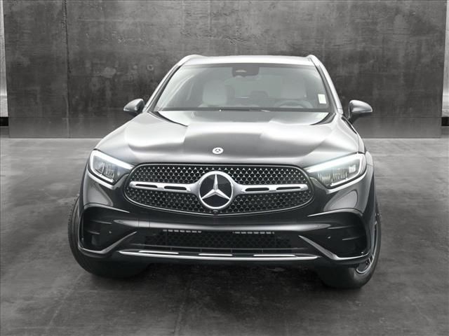 2024 Mercedes-Benz GLC 300