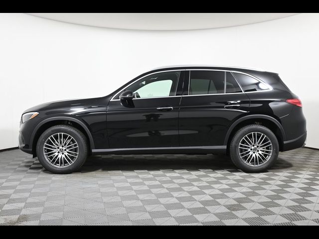 2024 Mercedes-Benz GLC 300