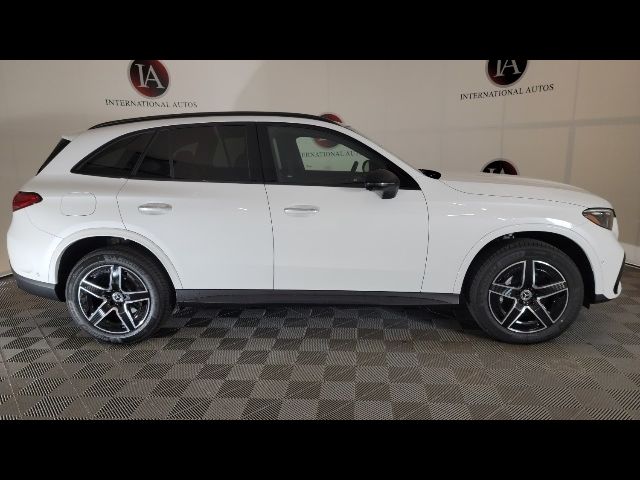 2024 Mercedes-Benz GLC 300