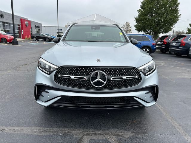 2024 Mercedes-Benz GLC 300