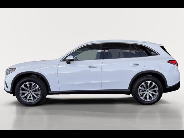 2024 Mercedes-Benz GLC 300