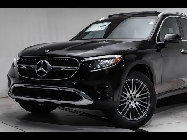 2024 Mercedes-Benz GLC 300