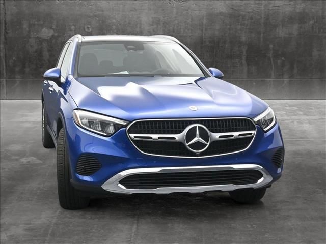 2024 Mercedes-Benz GLC 300