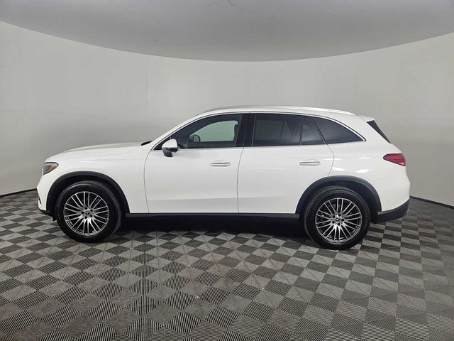 2024 Mercedes-Benz GLC 300