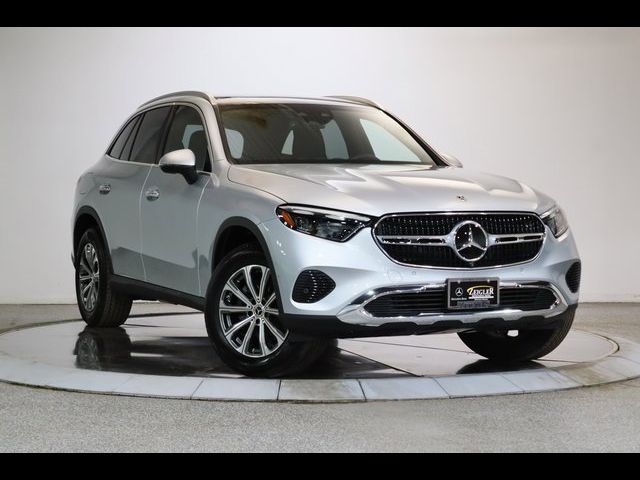 2024 Mercedes-Benz GLC 300