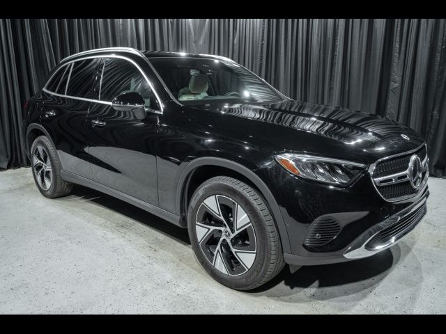 2024 Mercedes-Benz GLC 300