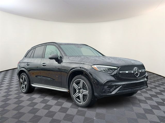 2024 Mercedes-Benz GLC 300