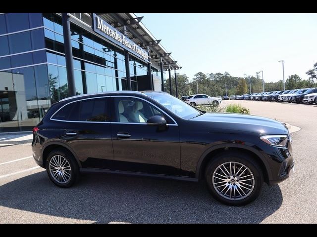 2024 Mercedes-Benz GLC 300