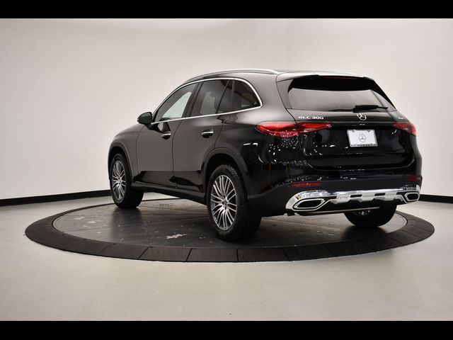 2024 Mercedes-Benz GLC 300