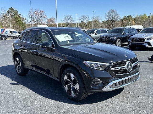 2024 Mercedes-Benz GLC 300