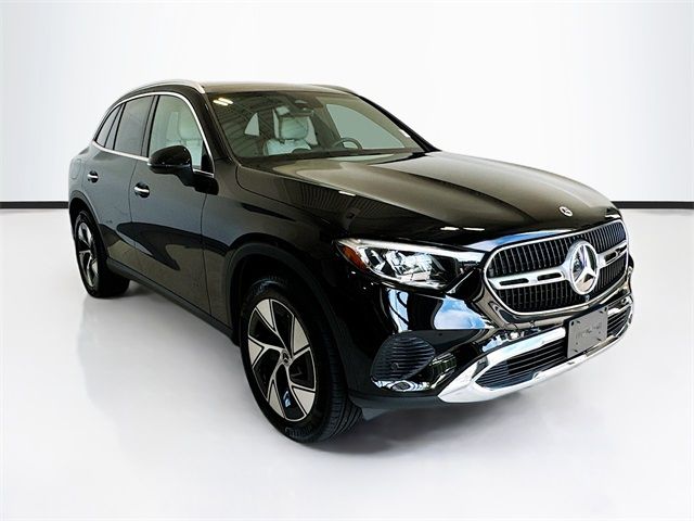 2024 Mercedes-Benz GLC 300