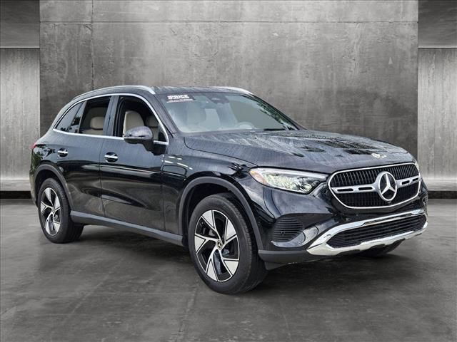 2024 Mercedes-Benz GLC 300