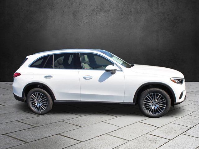 2024 Mercedes-Benz GLC 300