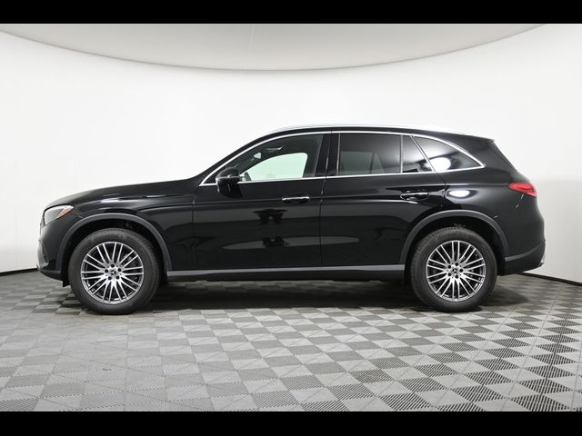 2024 Mercedes-Benz GLC 300