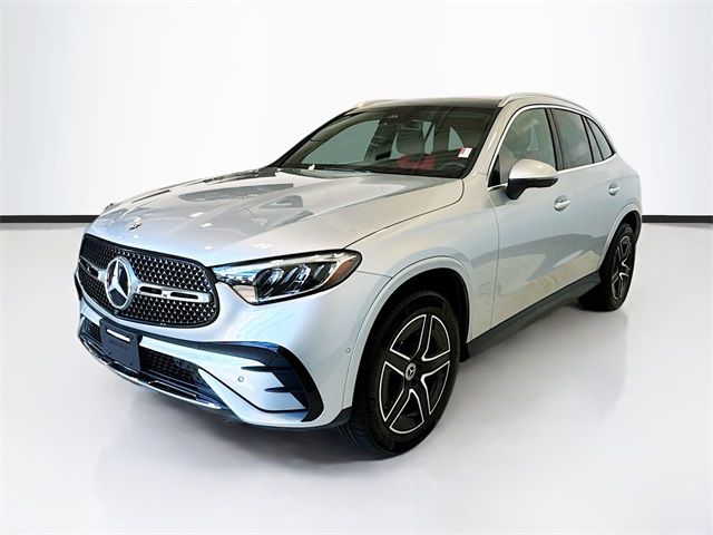 2024 Mercedes-Benz GLC 300