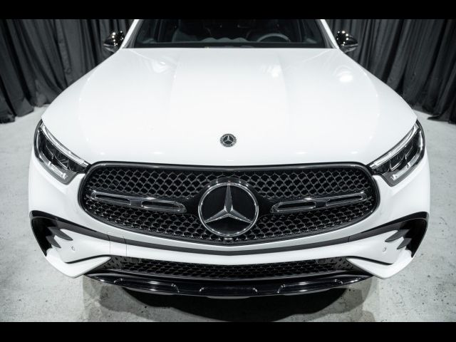 2024 Mercedes-Benz GLC 300