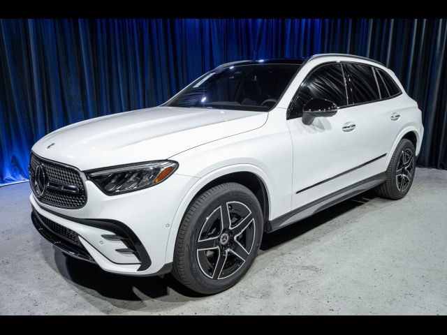 2024 Mercedes-Benz GLC 300