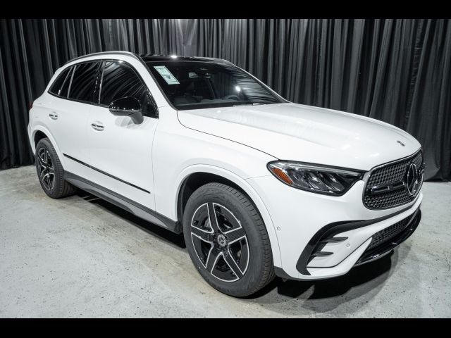 2024 Mercedes-Benz GLC 300