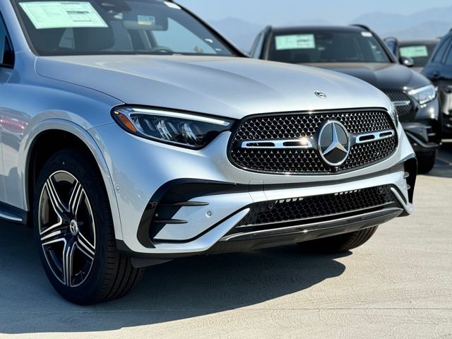 2024 Mercedes-Benz GLC 300