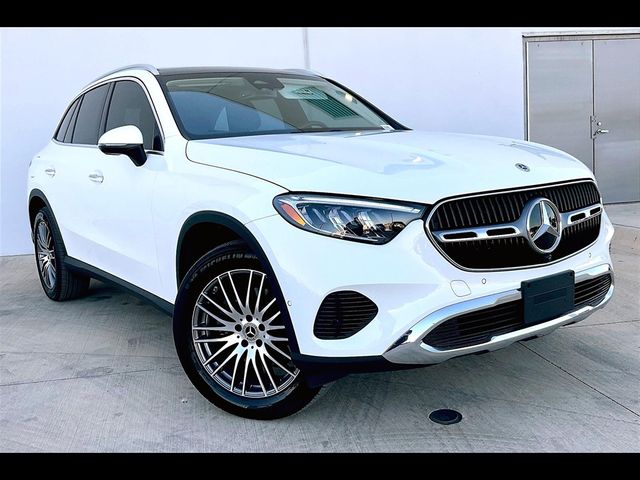 2024 Mercedes-Benz GLC 300