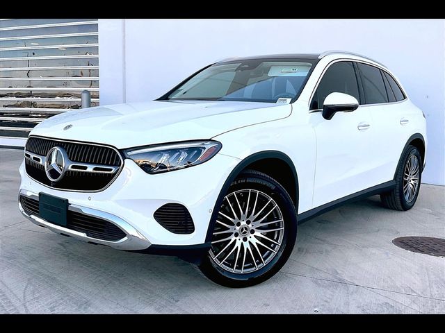 2024 Mercedes-Benz GLC 300