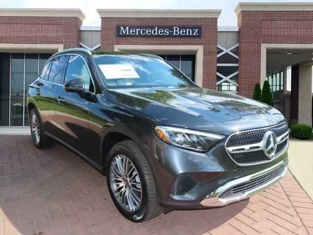 2024 Mercedes-Benz GLC 300