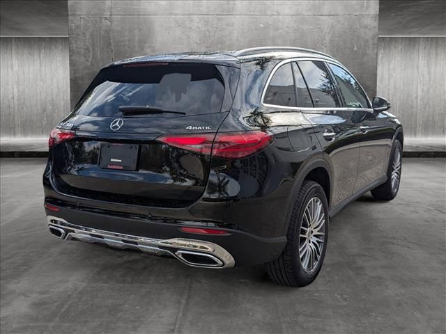 2024 Mercedes-Benz GLC 300