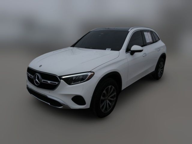 2024 Mercedes-Benz GLC 300