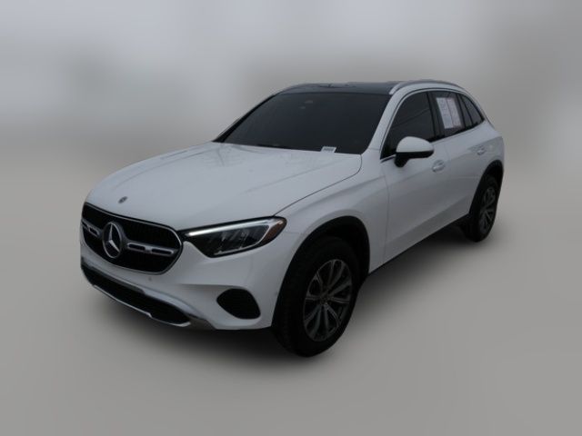 2024 Mercedes-Benz GLC 300