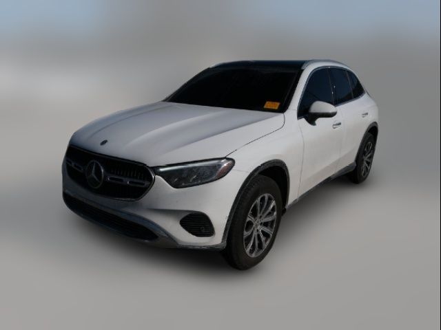 2024 Mercedes-Benz GLC 300